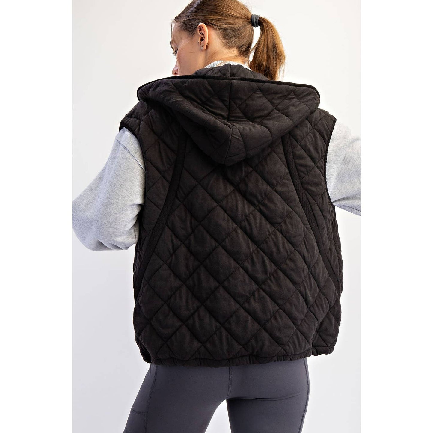 QUILTED HOODIE VEST
