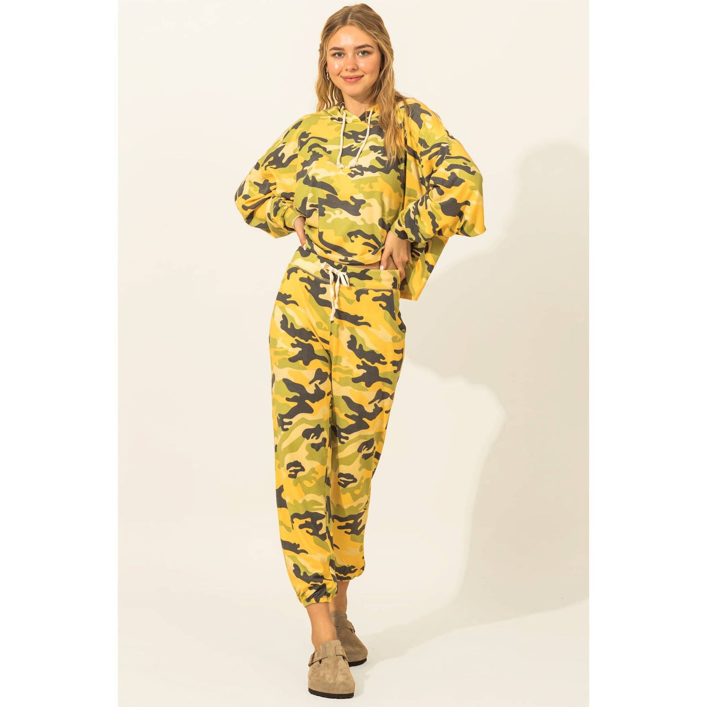 Camo Print Drawstring Hoodie : YELLOW