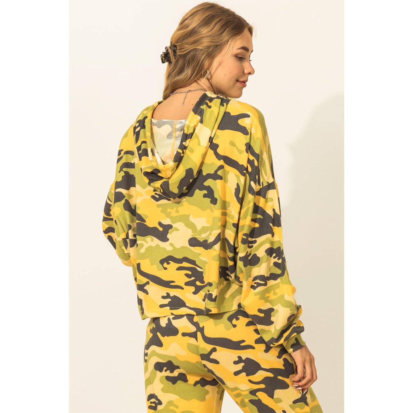 Camo Print Drawstring Hoodie : YELLOW
